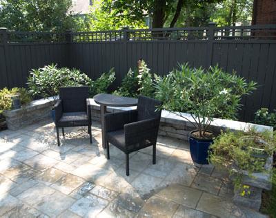 Design et fabrication personnalisés de murets et de jardinières